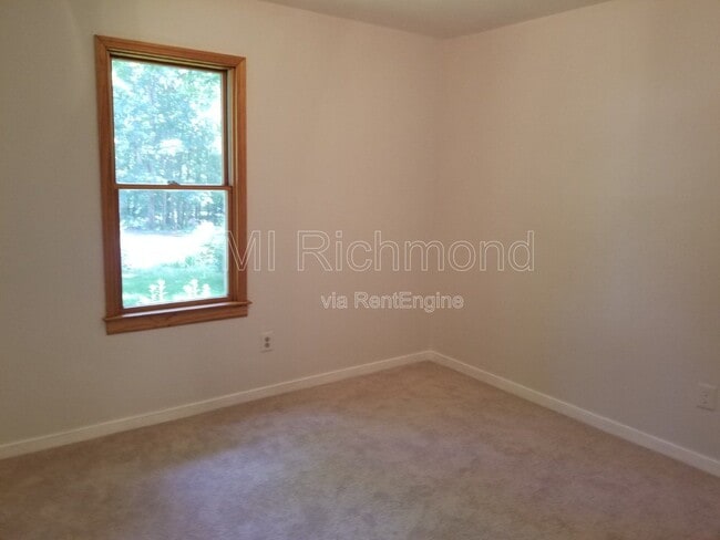 Building Photo - 2504 Carriage Creek Ct
