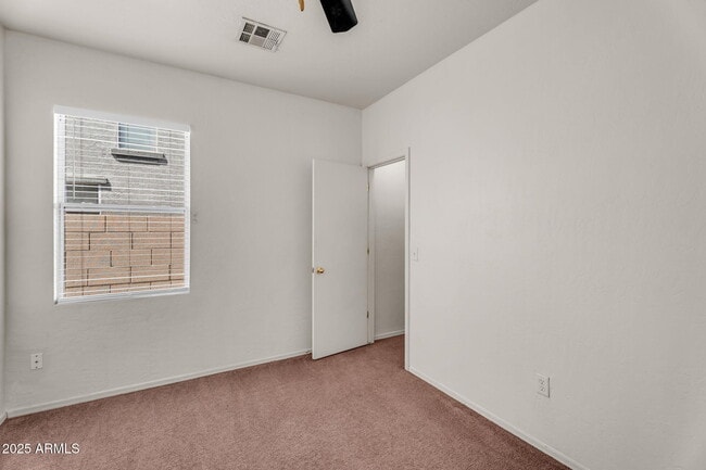 Building Photo - 13644 W San Juan Ave