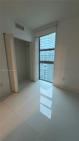 Building Photo - 1100 S Miami Ave