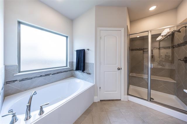 Building Photo - 2817 Diamondback Dr