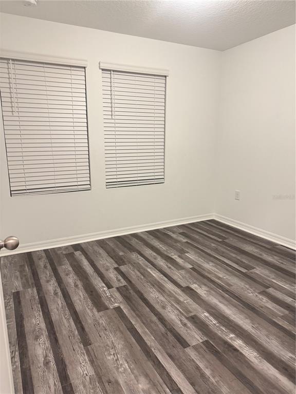 Building Photo - 233 Mandovi St