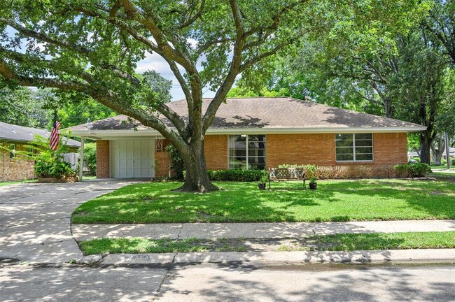 Building Photo - 4502 Sanford Rd