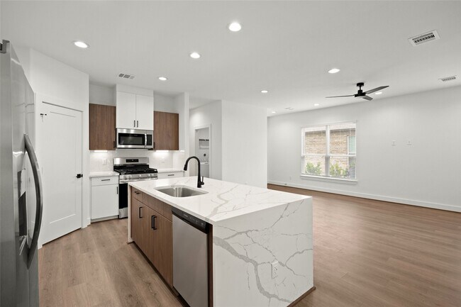 Building Photo - 2635 Aruba Bnd Dr
