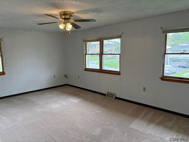 Building Photo - 1405 Ocala Ave