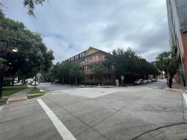 Building Photo - 325 NW 14th St