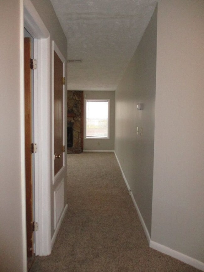 Building Photo - 6771-4 Willowbrook