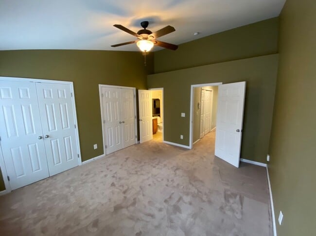 Building Photo - Lovely townhouse in fantastic Durham locat...