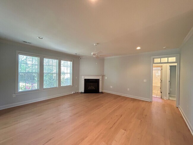 Building Photo - Oak Ridge at Plantation Landing | 4 Bedrooms, 3 Baths