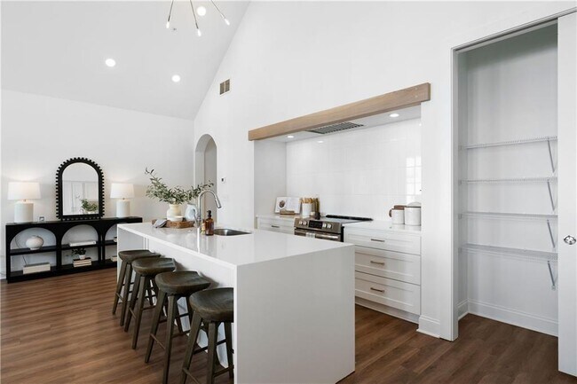Building Photo - 308 Chardonnay Wy