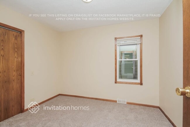 Building Photo - 1102 Lathrop Ave