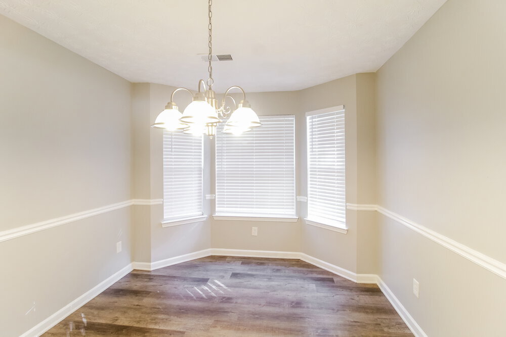 Building Photo - 2098 Sugar Creek Falls Ct