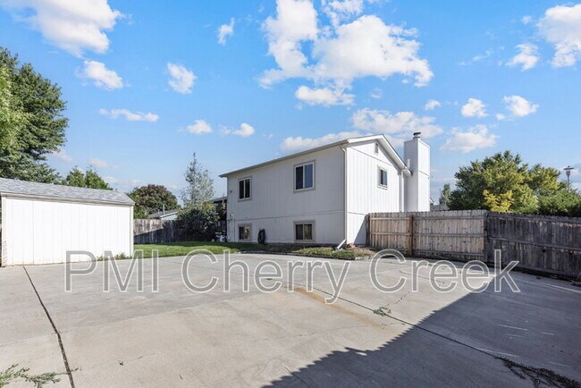 Building Photo - 11883 W Marlowe Pl