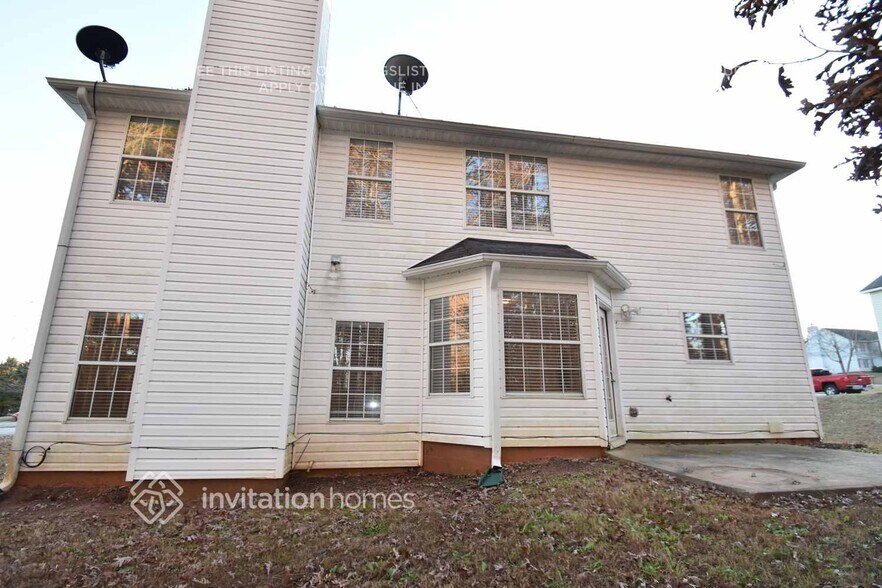 Building Photo - 521 Michael Cir