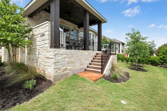 Building Photo - 401 Sitlington Ln