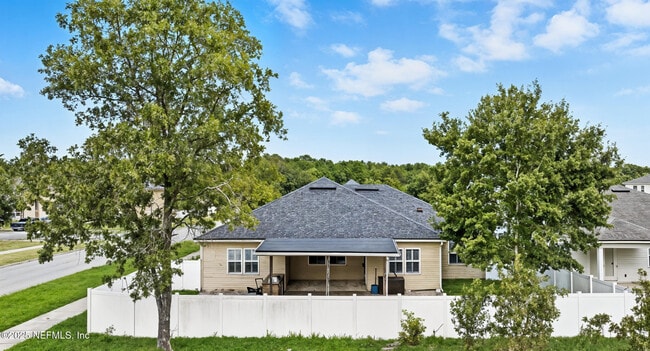 Building Photo - 1002 Wetland Ridge Cir