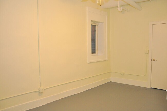 Building Photo - Pillsbury