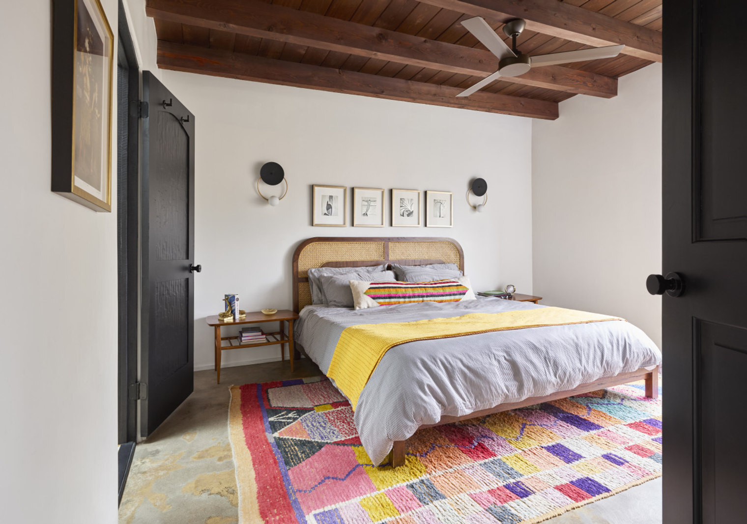 Building Photo - 2861 Agua Fria St