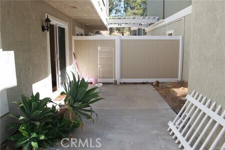 Building Photo - 980 Golden Springs Dr