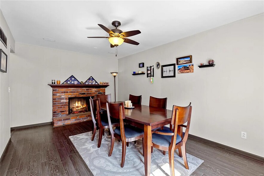 Hearth - 5 Gloria Ln