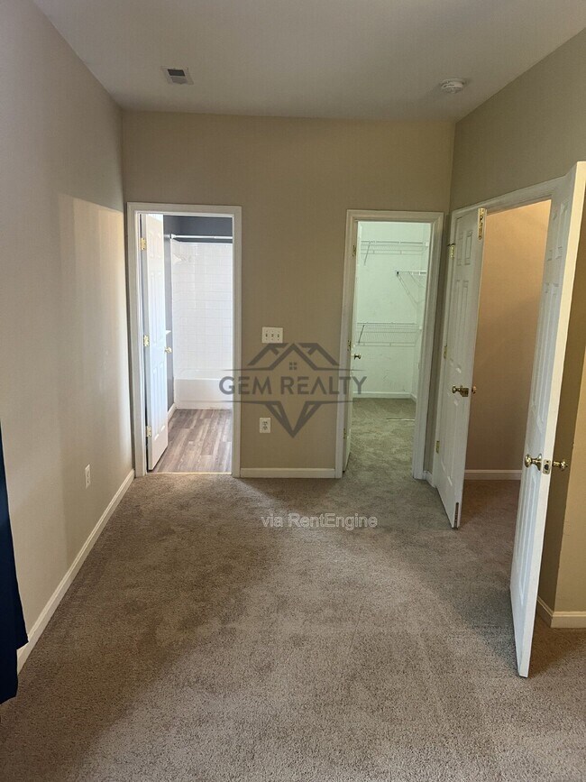 Building Photo - 6507 Hot Spring Ln