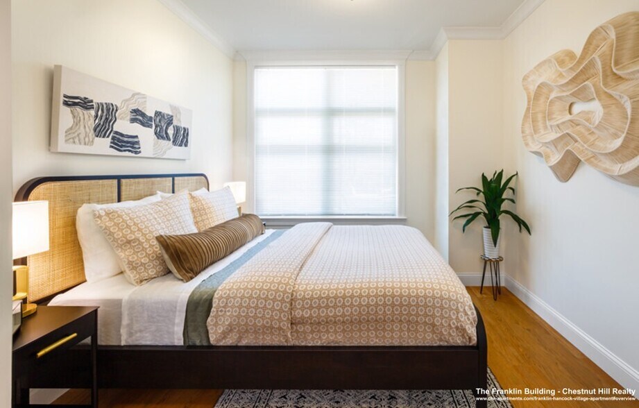 Building Photo - 201 Sherman Rd