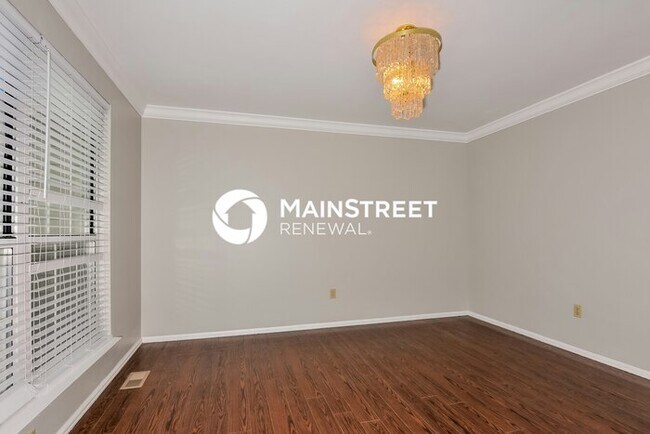 Building Photo - 4 Bedroom Pet-Friendly Home in Florissant,...
