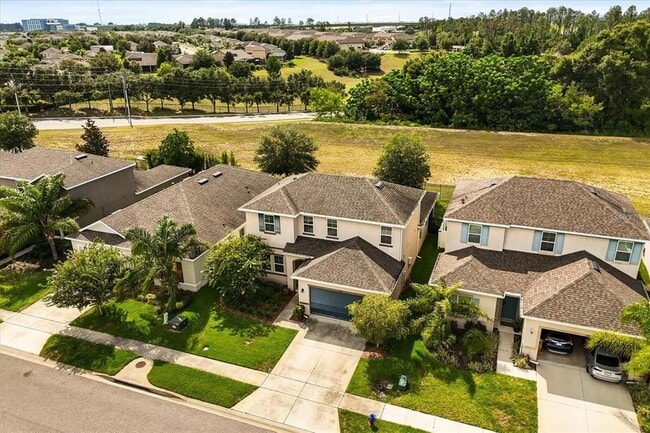 Building Photo - 1046 Grand Hilltop Dr
