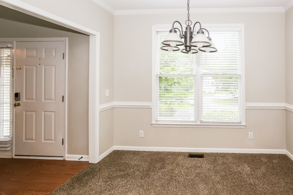 Building Photo - 9004 Mapledale Ct