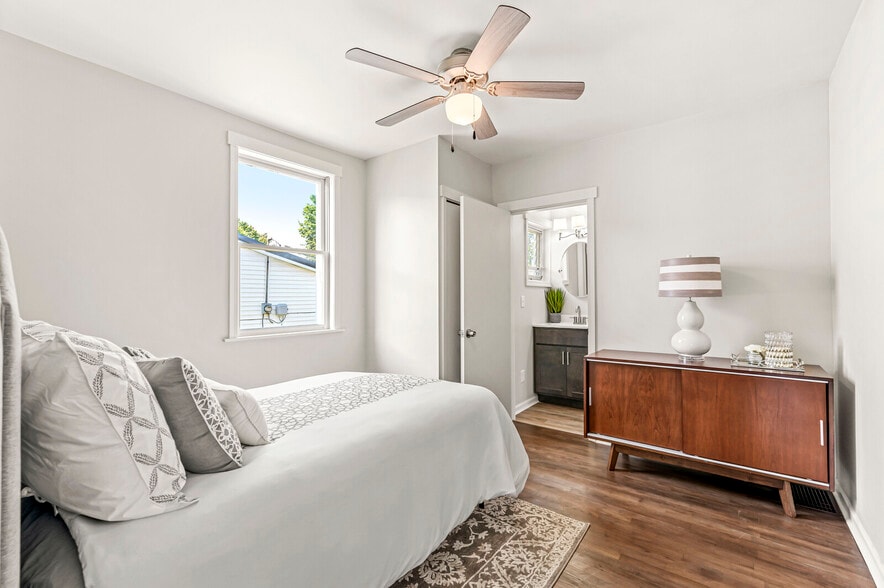 Main Floor Bedroom - 174 W 7th St