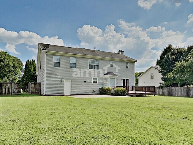 Building Photo - 2581 Douglas Ln
