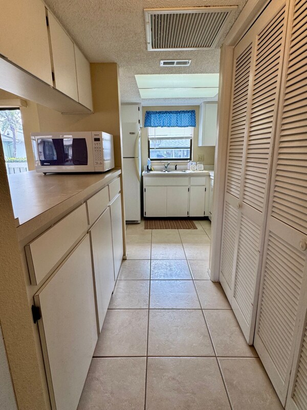 Building Photo - 110 Cypress Pl