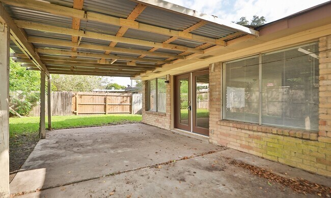 Building Photo - 17902 Autumn Trails Ln