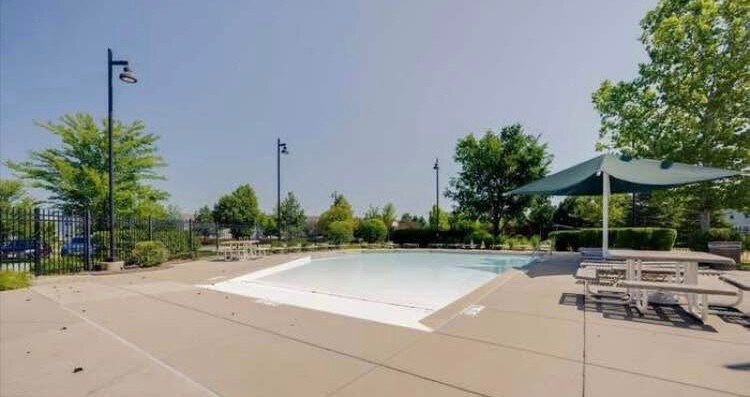 Building Photo - 152 Bertram Dr