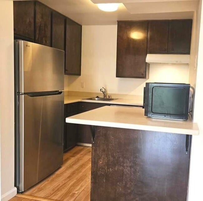 Building Photo - 461 Belvedere St