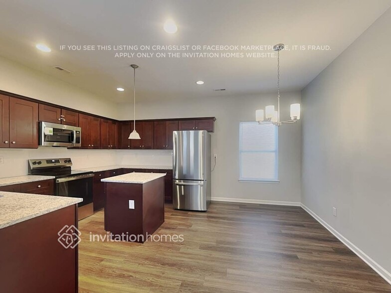 Building Photo - 13814 Purple Bloom Ln