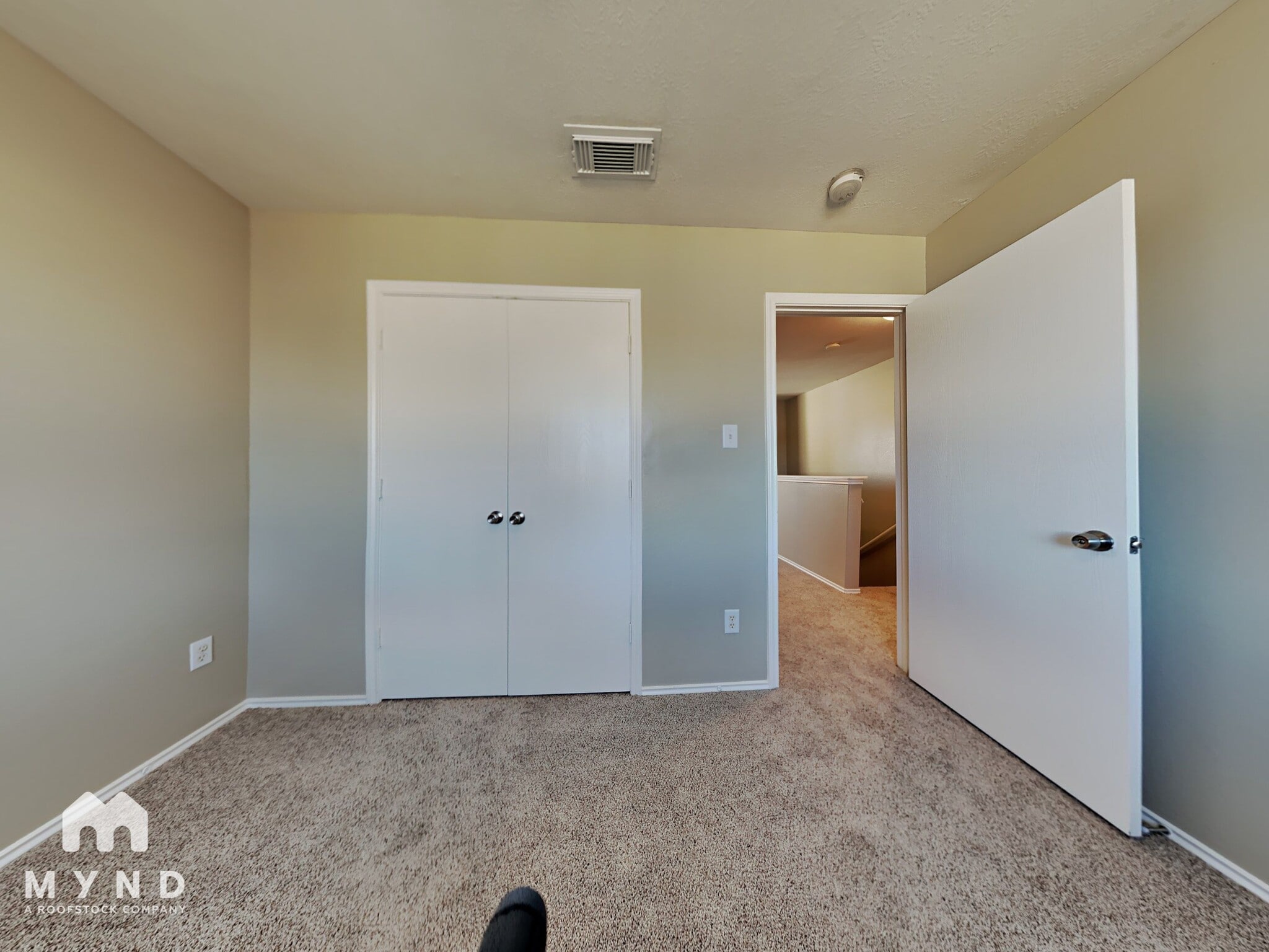 Building Photo - 9027 Farm Ridge Ln