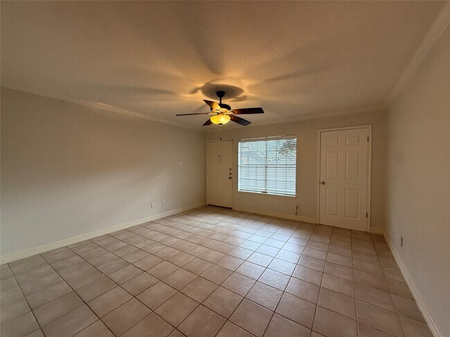 Building Photo - 2250 Bering Dr