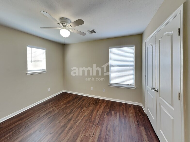 Building Photo - 18219 Rexine Ln