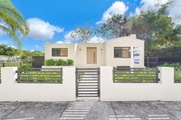 Building Photo - 4721 NW 6th Ave