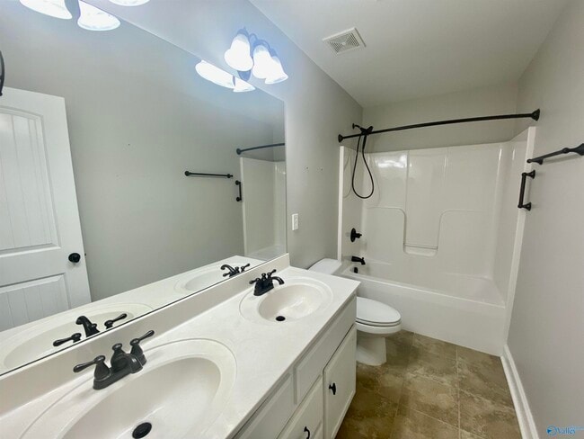 Building Photo - 108 Morning Vista Dr