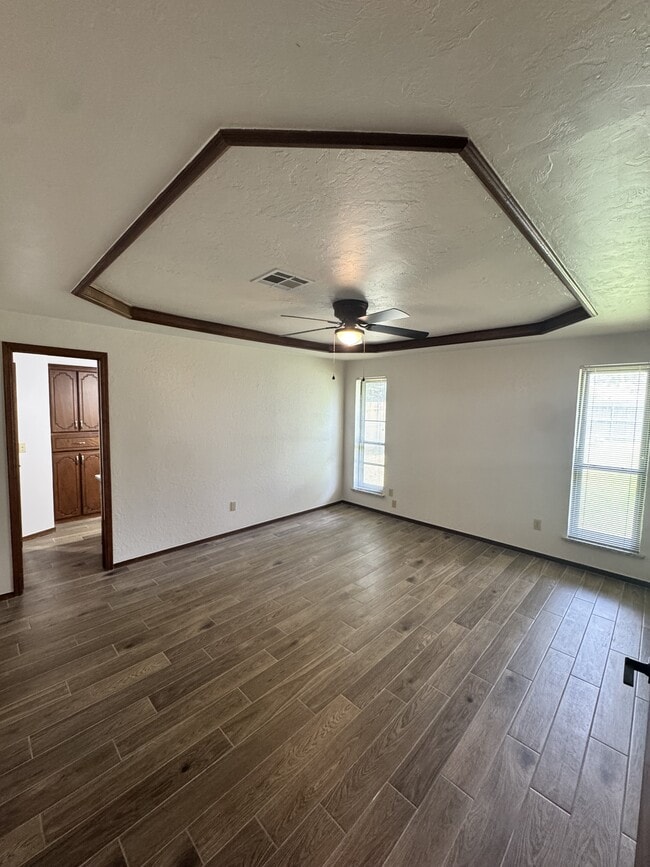 Building Photo - 13172 Eastridge Dr