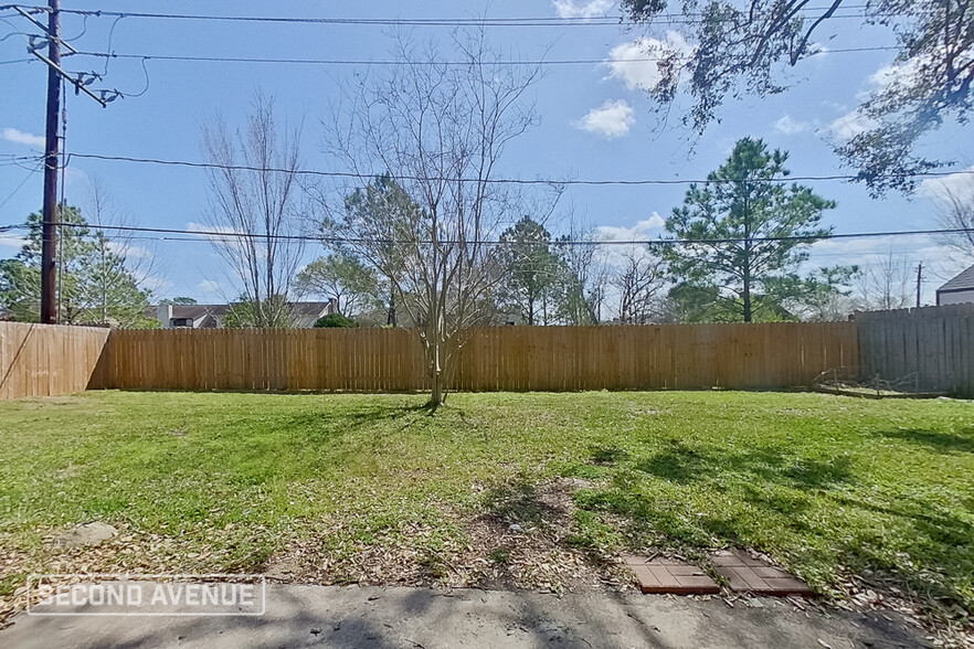 Building Photo - 10810 Sagedowne Ln