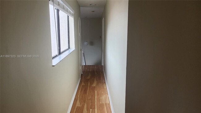 Building Photo - 10628 SW 118th Pl