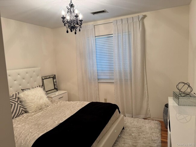 Building Photo - 7 B Orchard Beach Rd