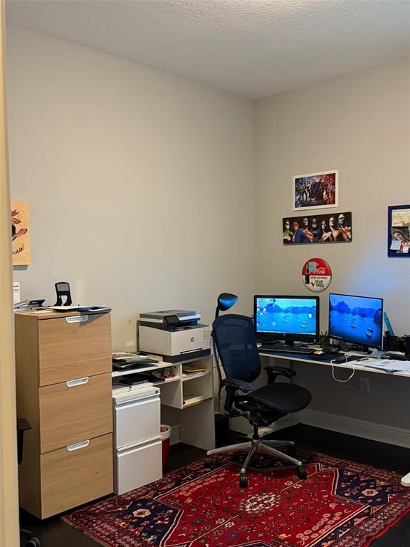 Building Photo - 16771 Turtle Hatch Dr