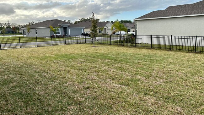 Building Photo - 3241 Silas Dr