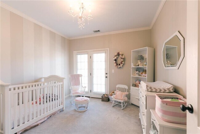 Building Photo - 2556 Oglethorpe Cir NE