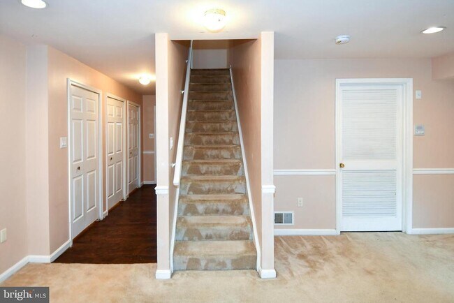 Building Photo - 16853 Capon Tree Ln