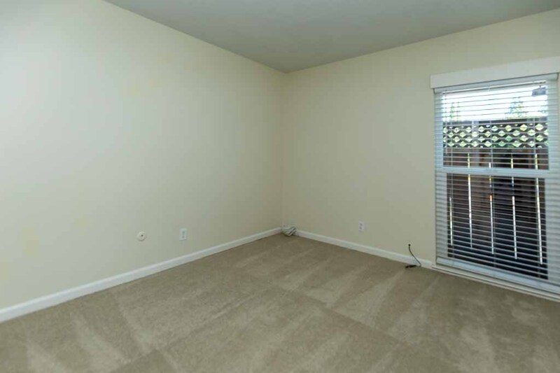Building Photo - 1671 Alvarado Ave