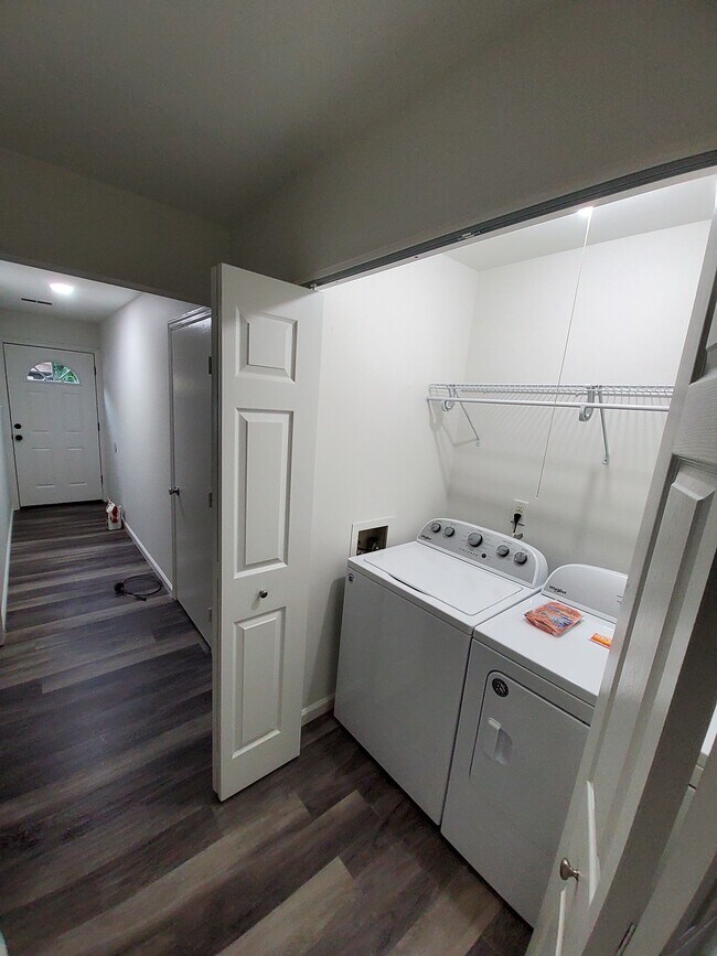 in unit laundry - 23 Stratton Ct